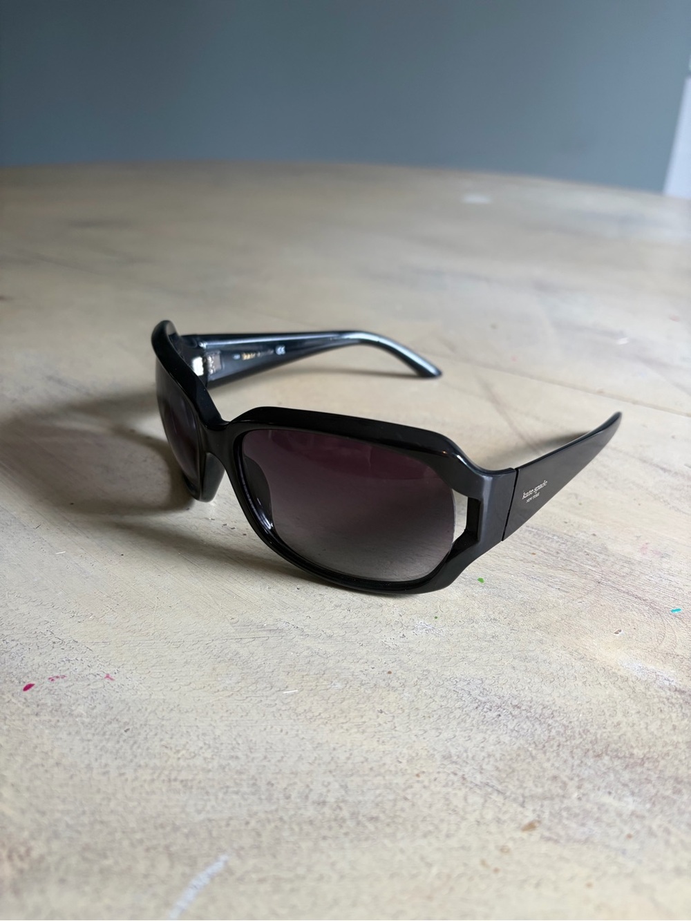 Women’s Kate Spade New York sunglasses Black